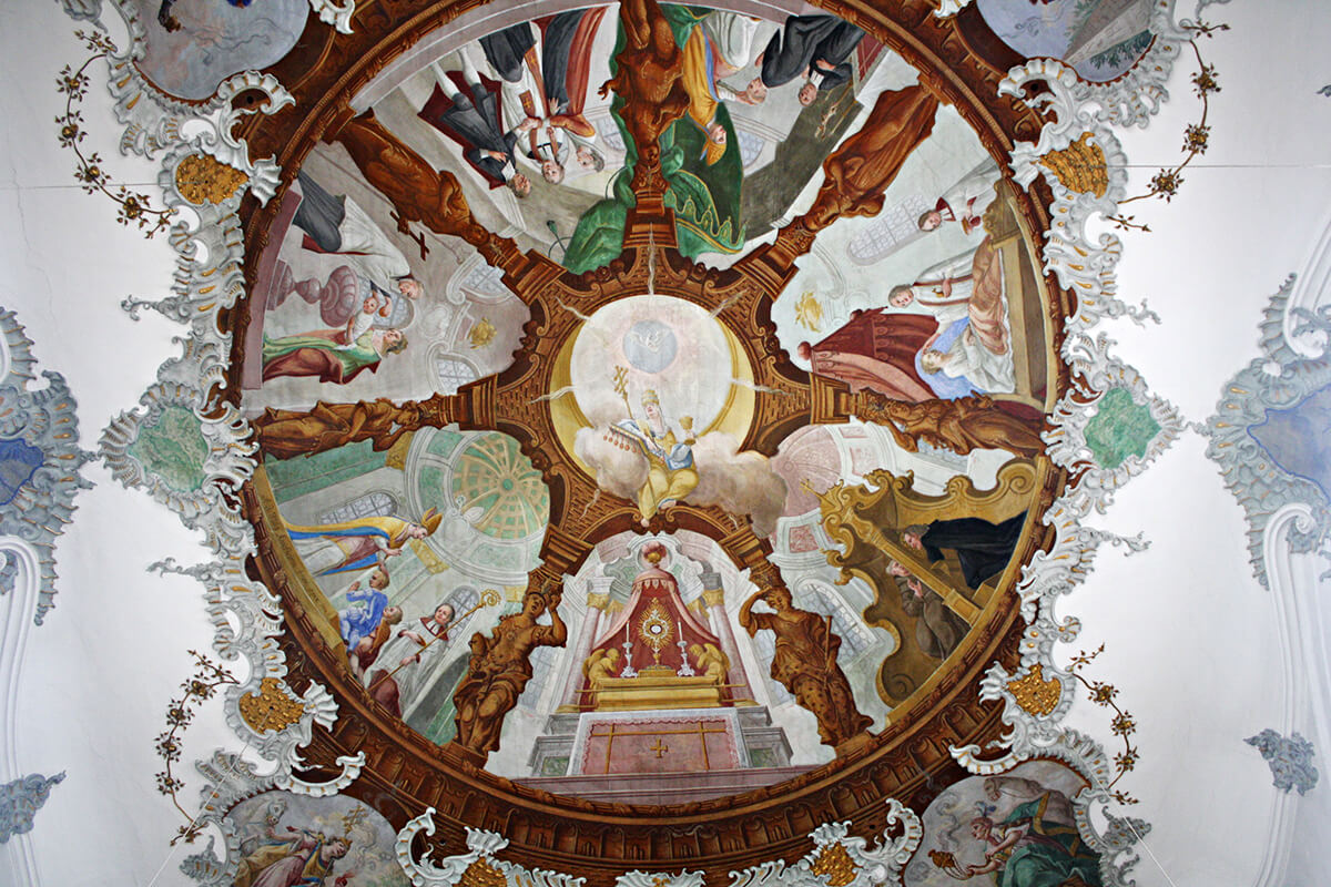 フュッセンにある聖霊シュピタール教会の天井画