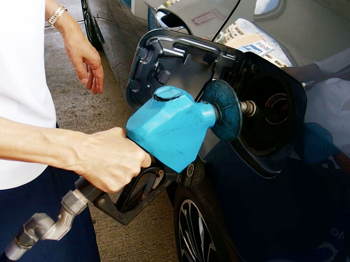 アメリカで車の給油ってどうするの ガソリンスタンドの使い方 大人女子の旅ネタ帳 Tabi Ch
