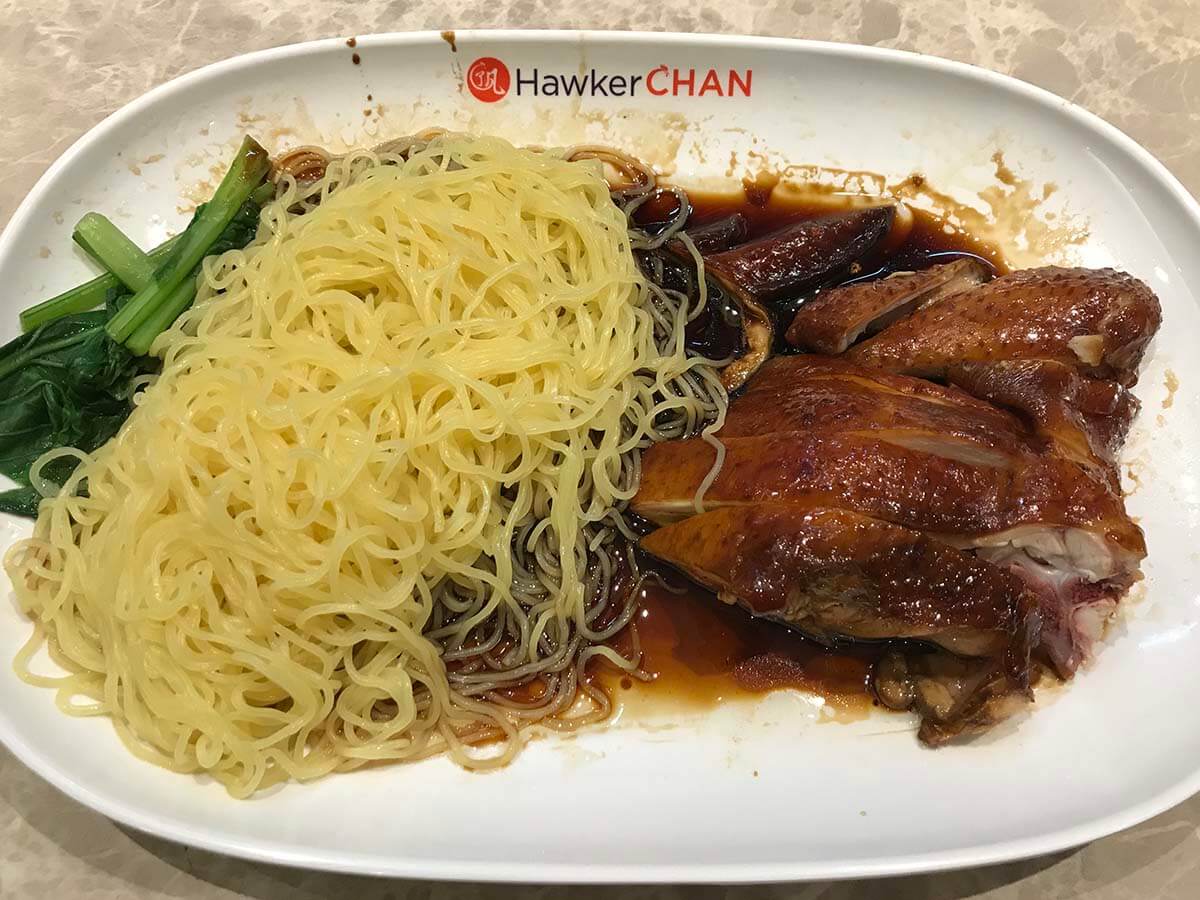 ミシュラン1つ星！シンガポールの屋台飯「Hawker CHAN（ホーカー・チャン）」のSoya Sauce Chicken Noodle