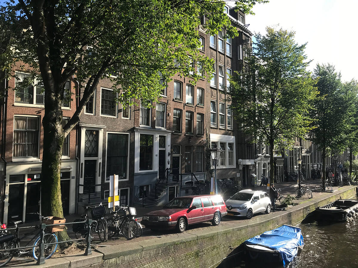 アムステルダムの飾り窓エリア